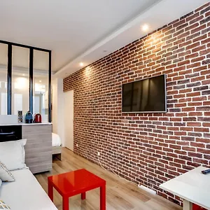 https://superbe-appartement-galeries-lafayette-1.fr-paris.fr